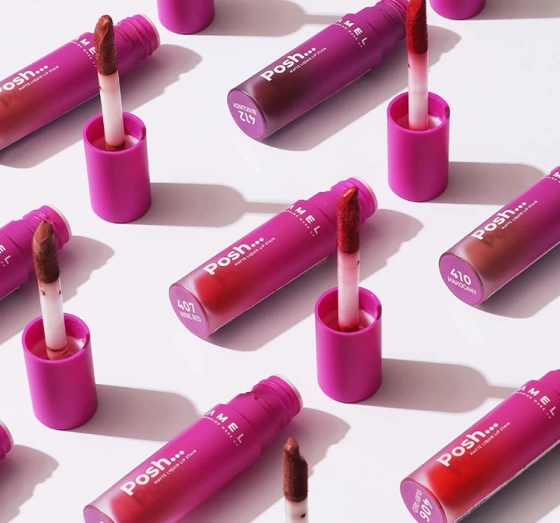 Kliknij na zdjęcie, aby je powiększyć LAMEL COSMETICS POSH MATTE LIQUID LIP STAIN LIPPENSTIFT 406 RUBY RED 4ML