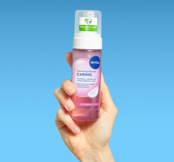 NIVEA CARING PFEGENDER REINIGUNGSSCHAUM FÜR DAS GESICHT 150ML