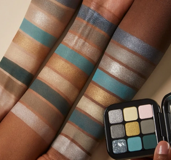 KIKO Milano Glamour Multi Finish Mini Lidschattenpalette 06 Green Vibes 2,5g