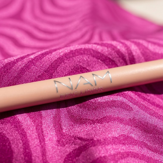 NAM Epic Liner cremiger Lippenkonturenstift 01 Vintage Pink 1,2 g