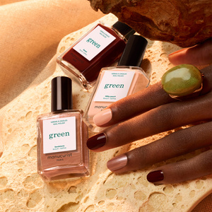 Manucurist Green – klassischer Nagellack „Milky Peach“, 15 ml
