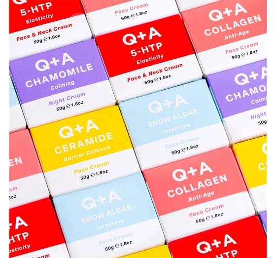 Kliknij na zdjęcie, aby je powiększyć Q+A REINIGENDE GESICHTSMASKE MIT AKTIVKOHLE 50G