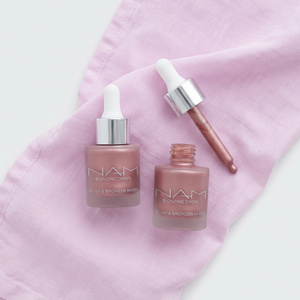 NAM Blonzing Drops – aufhellender flüssiger Bronzer-Rouge 02 15 ml