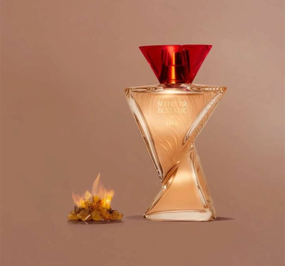 Kliknij na zdjęcie, aby je powiększyć ORIFLAME SO FEVER ECSTATIC HER EDP SPRAY 50ML