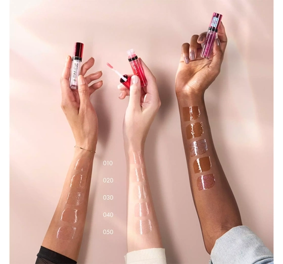 Kliknij na zdjęcie, aby je powiększyć CATRICE HOLO PLUMBER LIPGLOSS 050 BEAM ME AWAY 4ML