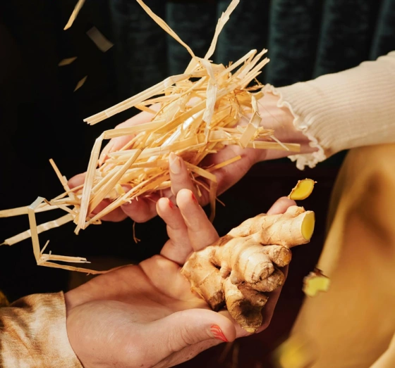 Kliknij na zdjęcie, aby je powiększyć Avon Perfect Nonsense Ginger Blaze Eau de Parfum Spray 50 ml