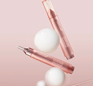 Medicube Collagen Glow Booster Feuchtigkeitsspendendes Gesichtsserum 15 ml