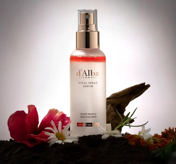 Kliknij na zdjęcie, aby je powiększyć d'Alba White Truffle Vital Revitalisierendes Gesichtsspray-Serum 100 ml