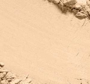 Bell Silky Blur Powder Gepresstes Blur-Puder für das Gesicht 01 Velvet Beige 10,5 g