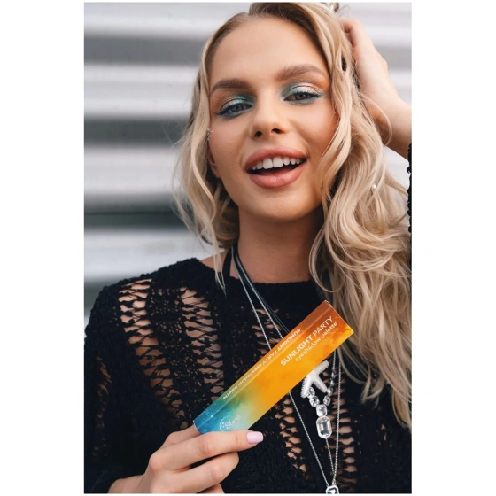 Stars From The Stars Sunlight Party Kleine Lidschattenpalette 7,5 g