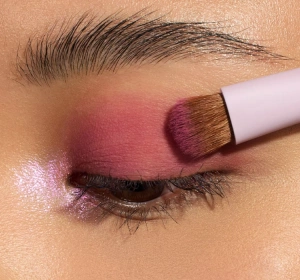 Essence Soft Touch Duo Eyeshadow Lidschatten 02 Berry Crush 1,8 g