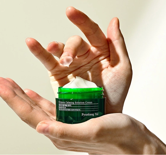Kliknij na zdjęcie, aby je powiększyć Pyunkang Yul Ultimate Calming Solution Gesichtscreme 30ml