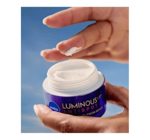 NIVEA CELLULAR LUMINOUS 630 NACHTCREME GEGEN VERFÄRBUNGEN 50ML