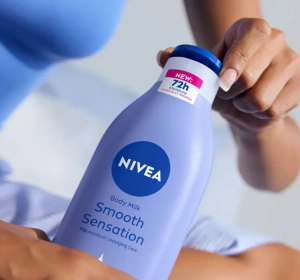NIVEA Smooth Sensation Glättende Körpermilch für trockene Haut 400 ml