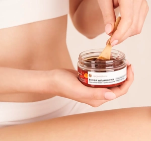 Opcja Natura Bomba Witaminowa Gesichtsmaske mit roter Tonerde 200 ml