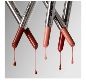 Wibo Lipteaser Lippenbalsam mit glänzenden Partikeln 02 Chilli Glaze