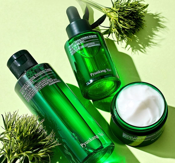 Kliknij na zdjęcie, aby je powiększyć Pyunkang Yul Ultimate Calming Solution Gesichtscreme 30ml