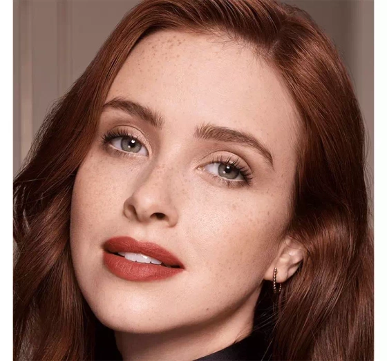 Kliknij na zdjęcie, aby je powiększyć MAX FACTOR COLOUR ELIXIR SOFT MATTE FLÜSSIGER LIPPENSTIFT MAX FACTOR COLOUR ELIXIR SOFT MATTE FLÜSSIGER LIPPENSTIFT 040 SOFT BERRY 4ML 4ML