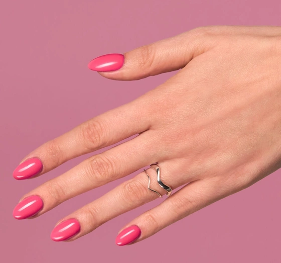 Kliknij na zdjęcie, aby je powiększyć SEMILAC UV HYBRID NAGELLACK MARGARET NEON PINK 517
