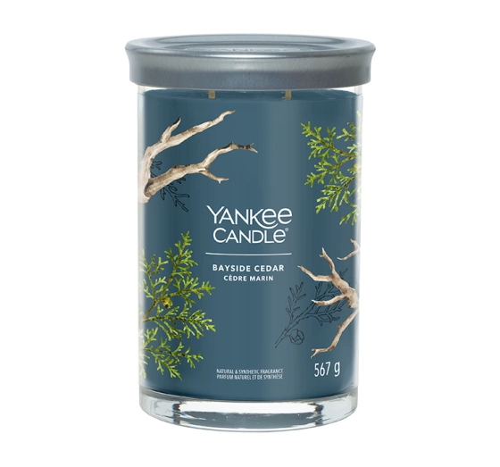 Kliknij na zdjęcie, aby je powiększyć Yankee Candle Signature Tumbler Große Duftkerze Bayside Cedar 567 g