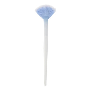 Donegal Mizu Fächerpinsel für Highlighter
