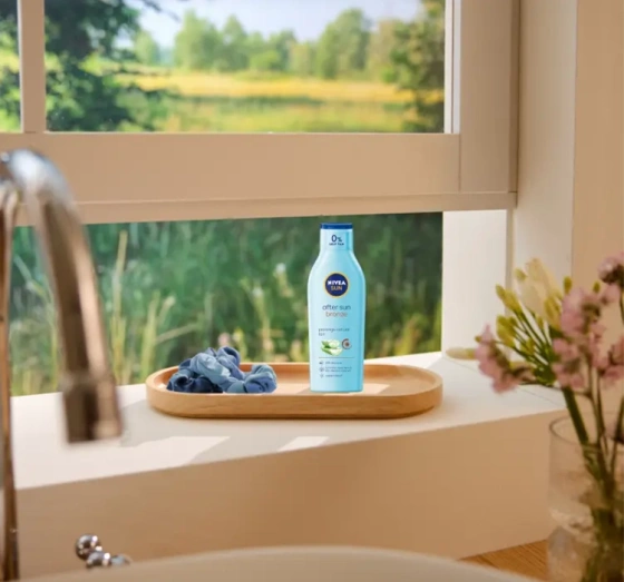 Kliknij na zdjęcie, aby je powiększyć NIVEA SUN AFTER SUN BRONZE AFTER-SUN-LOTION 200ML